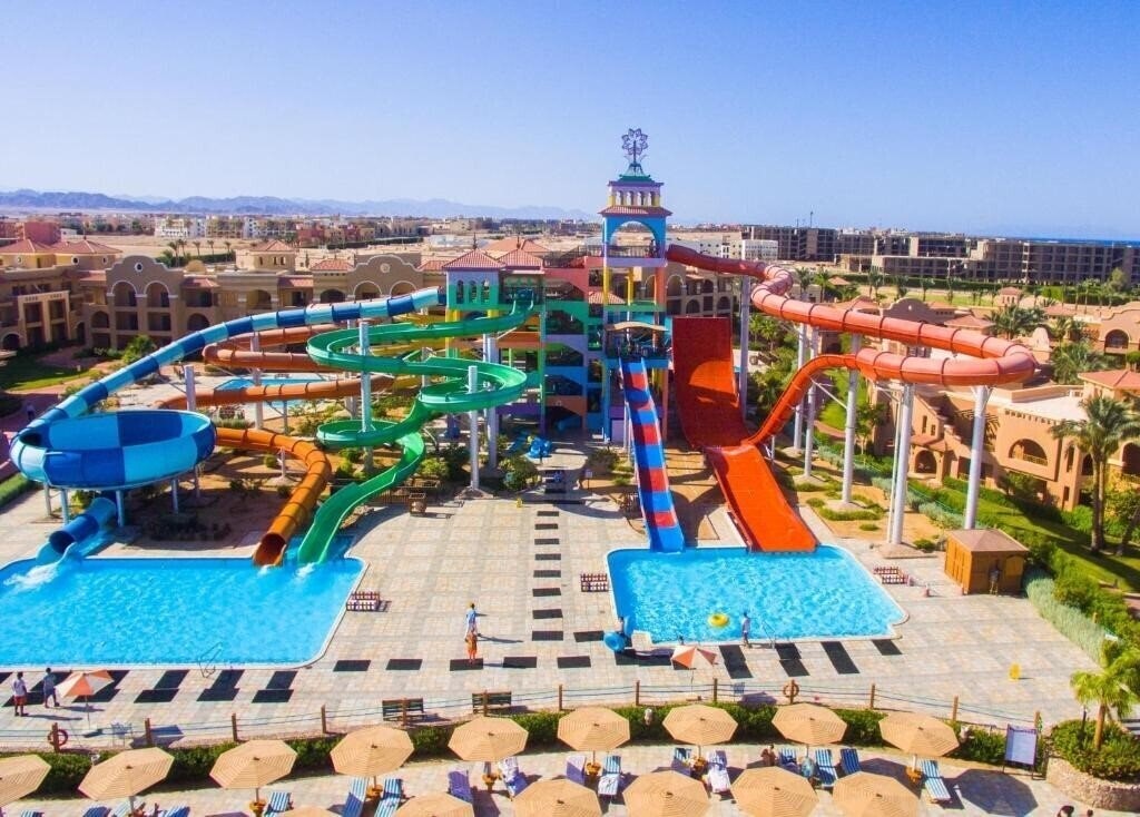 Zdjęcie Charmillion Gardens Aqua Park 5*