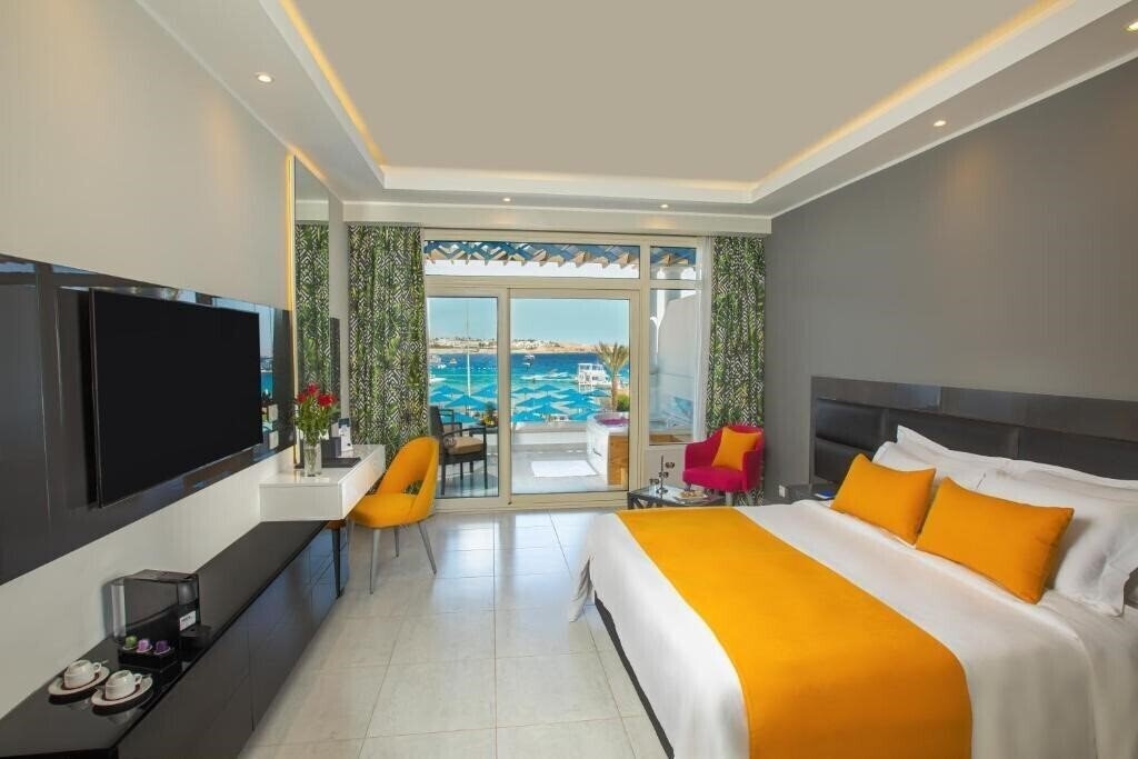 Zdjęcie Naama Bay Suites & SPA 5*