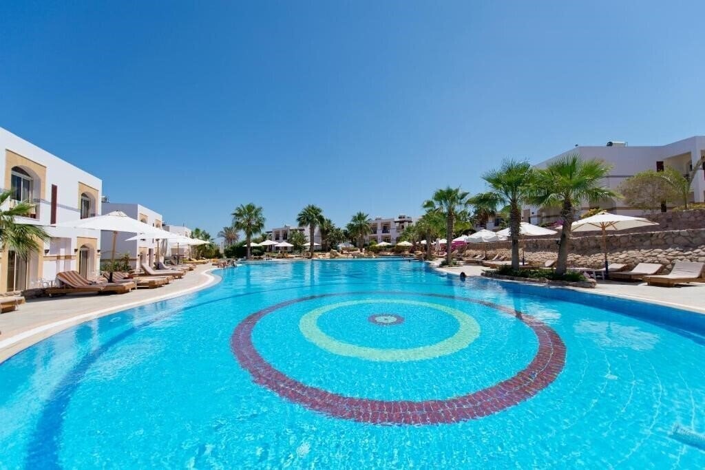 Hotel Amphoras Blu (ex. Otium Park Amphoras Blu Resort) 4*