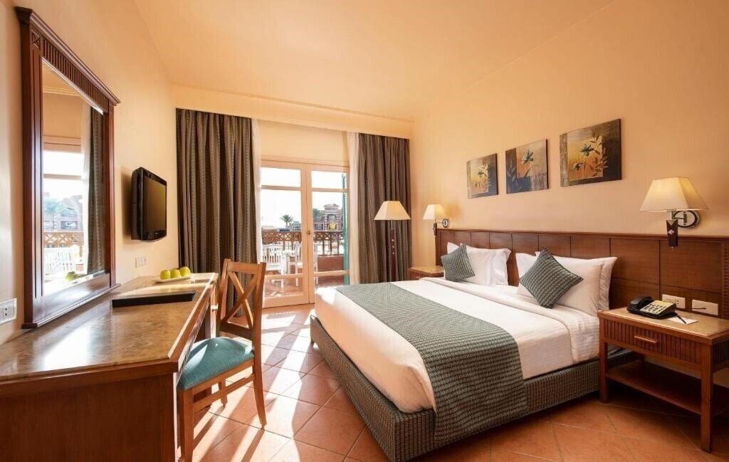 Zdjęcie Charmillion Club Aqua Park 5*