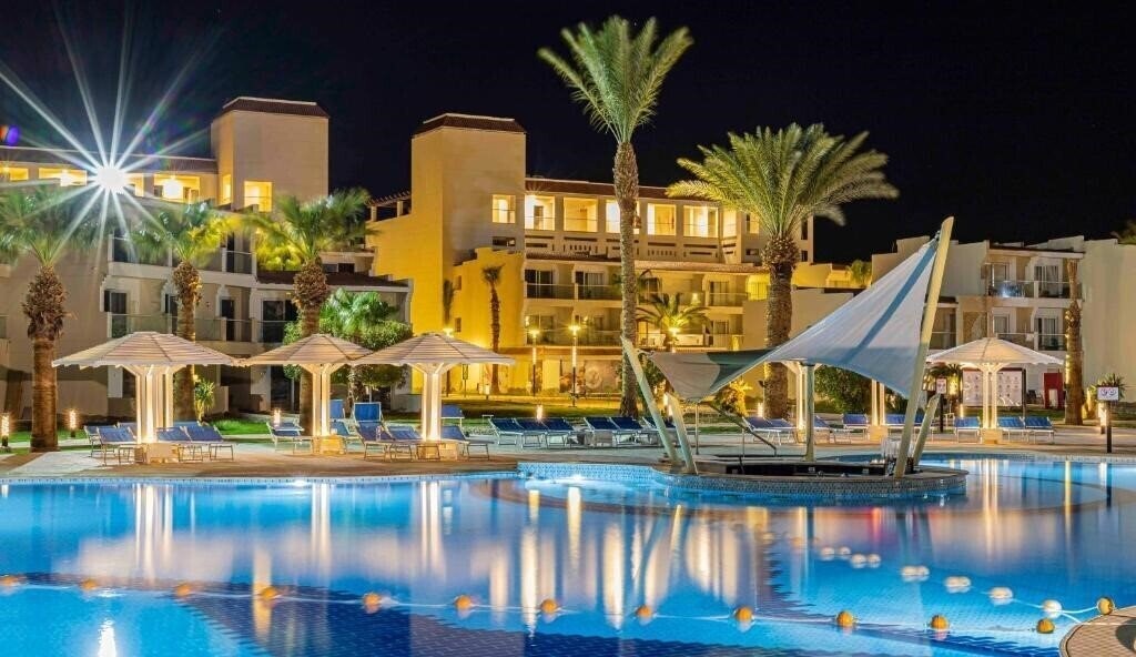 Hotel Amarina Abu Soma Resort & Aqua Park (ex. Riviera Plaza Abu Soma) 5*