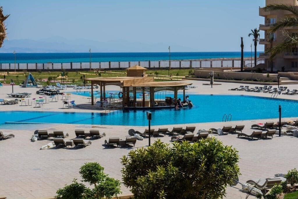 Фото Tolip Taba Resort & Spa Hotel 5*