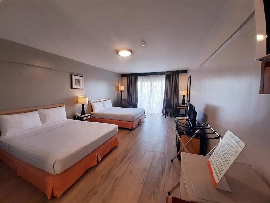 Фото Alta Vista De Boracay Resort 3*