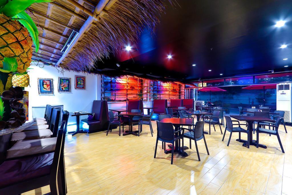 Zdjęcie Red Coco Inn De Boracay 2*