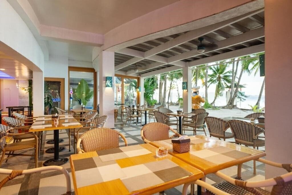 Obraz Le Soleil De Boracay Beach Resort 4*