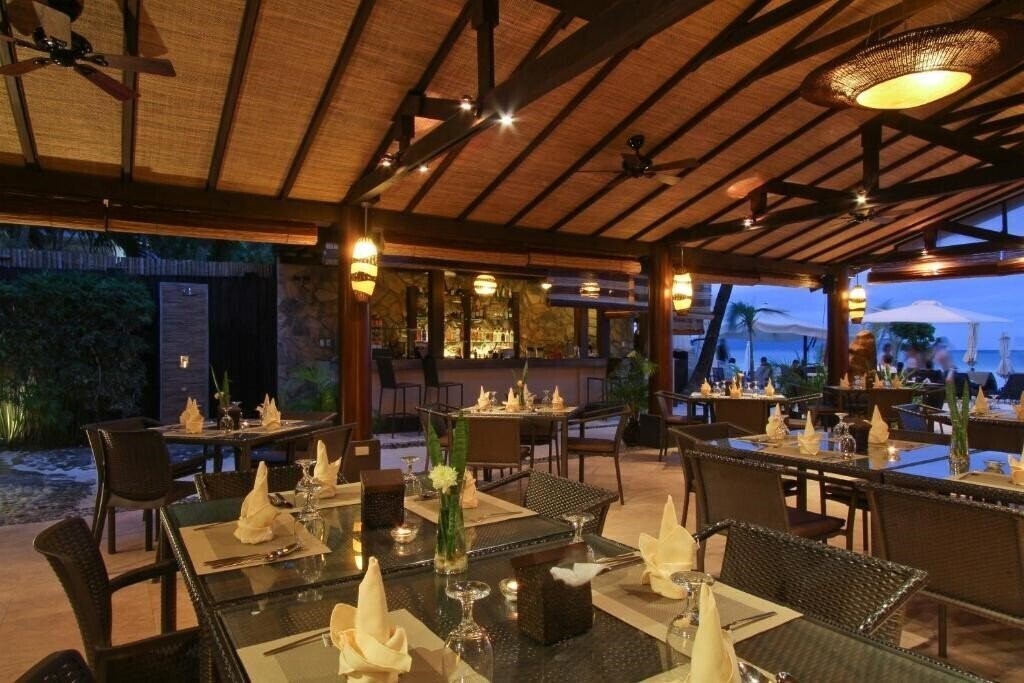 Картинка Two Seasons Boracay 4*