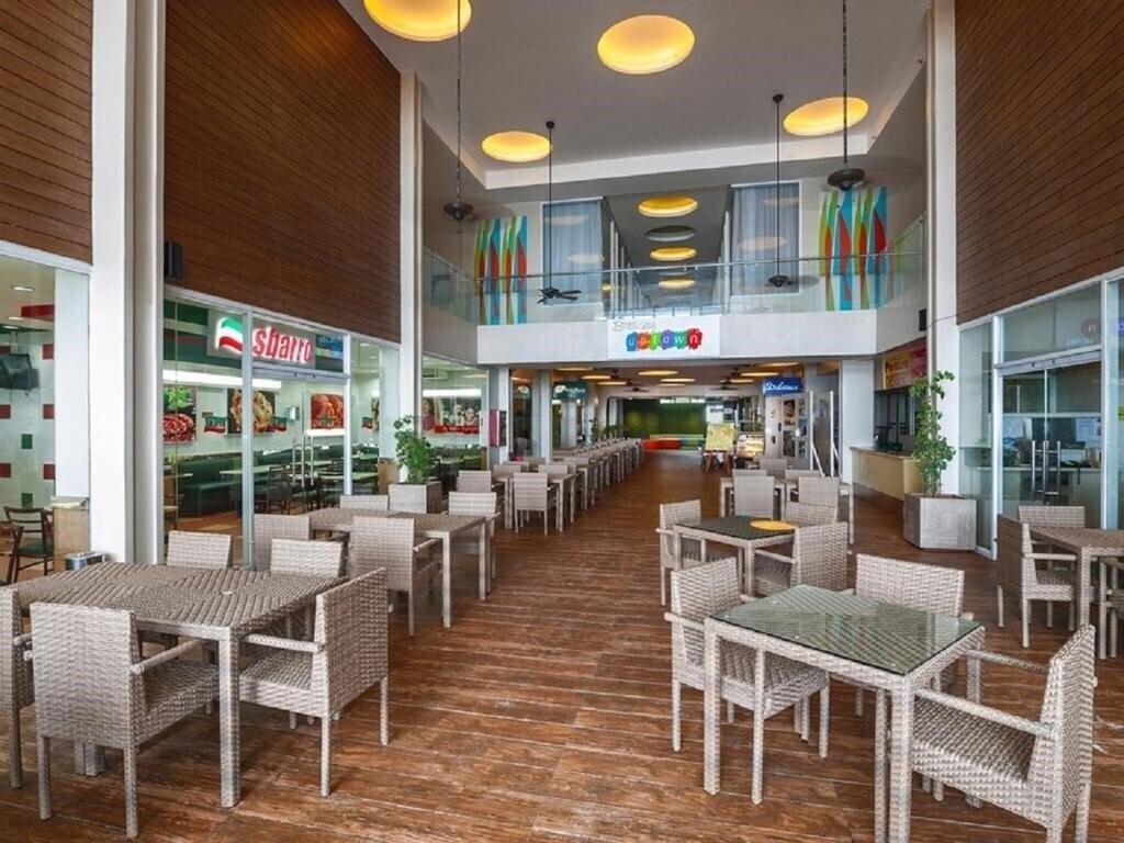 Obraz Boracay Uptown 4*