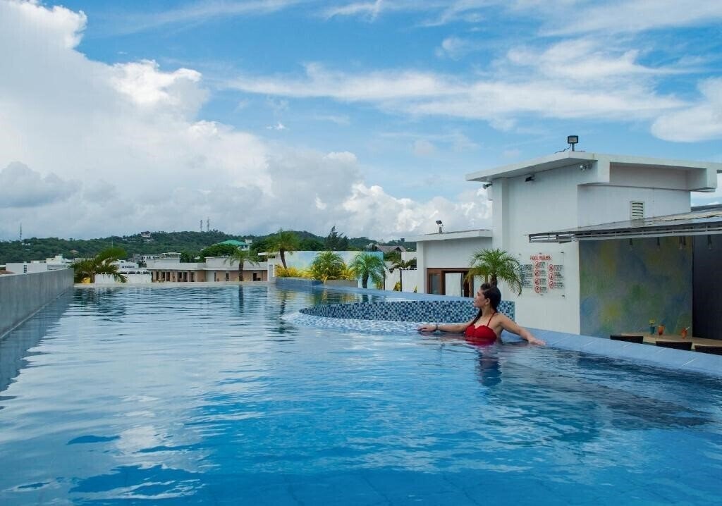 Отель Aloha Boracay Hotel 3*