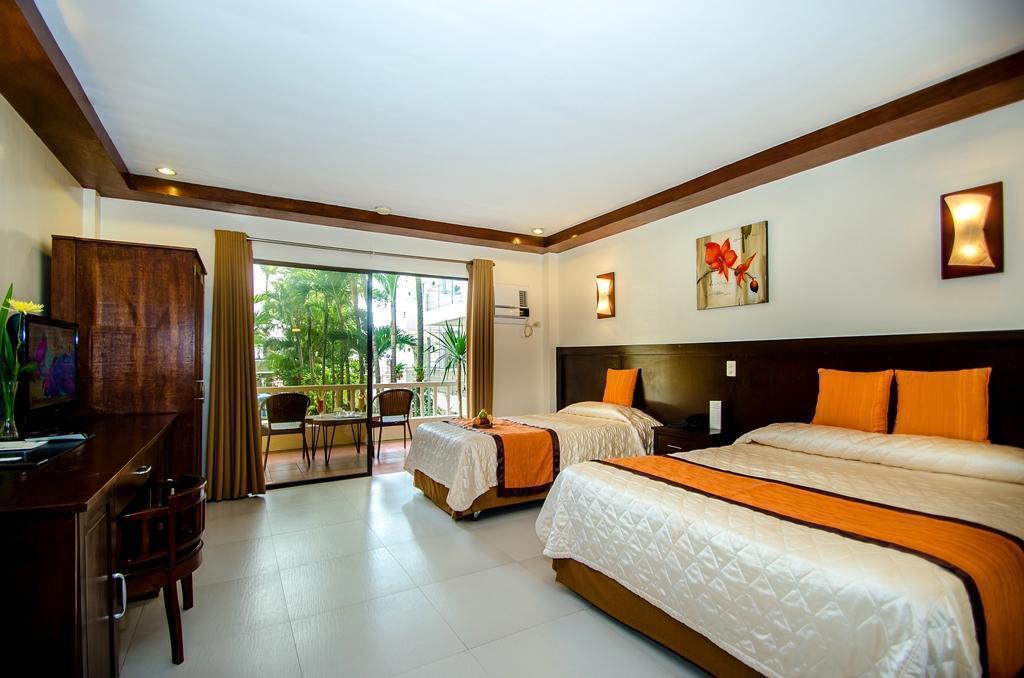 Hotel Jony's Beach Resort 3*