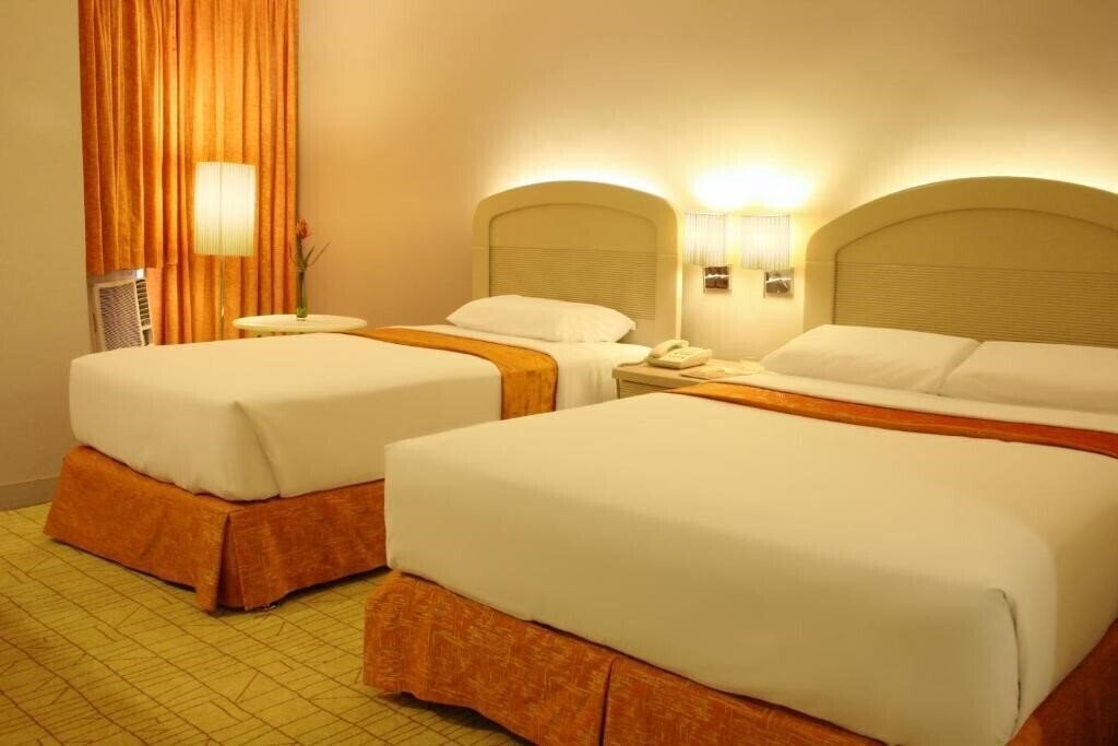 Фото Riviera Mansion Hotel 3*