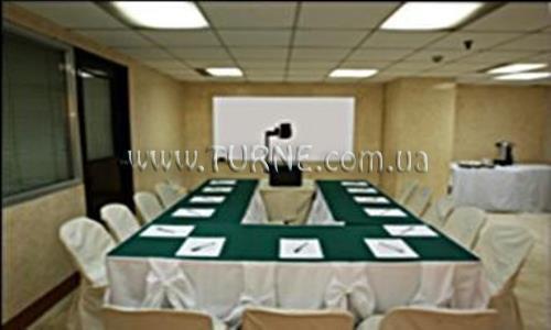 Готель Palm Plaza Hotel 2*