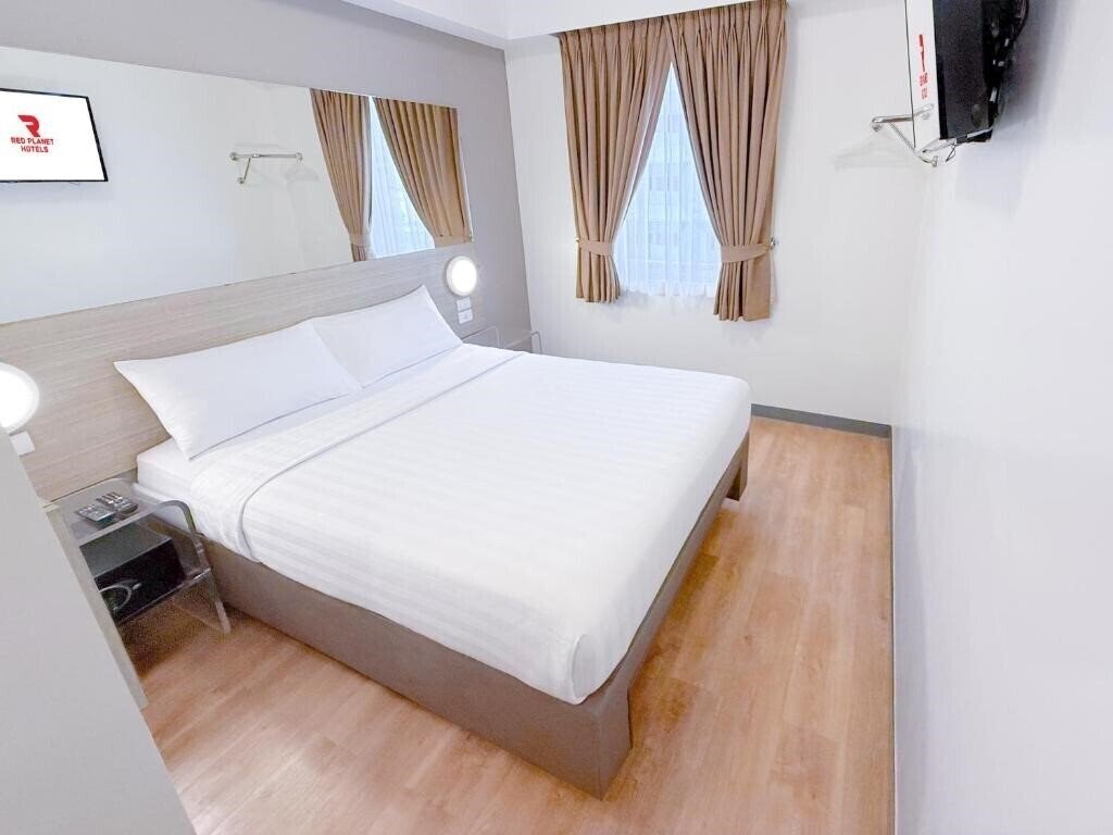 Hotel Red Planet Ortigas 3*