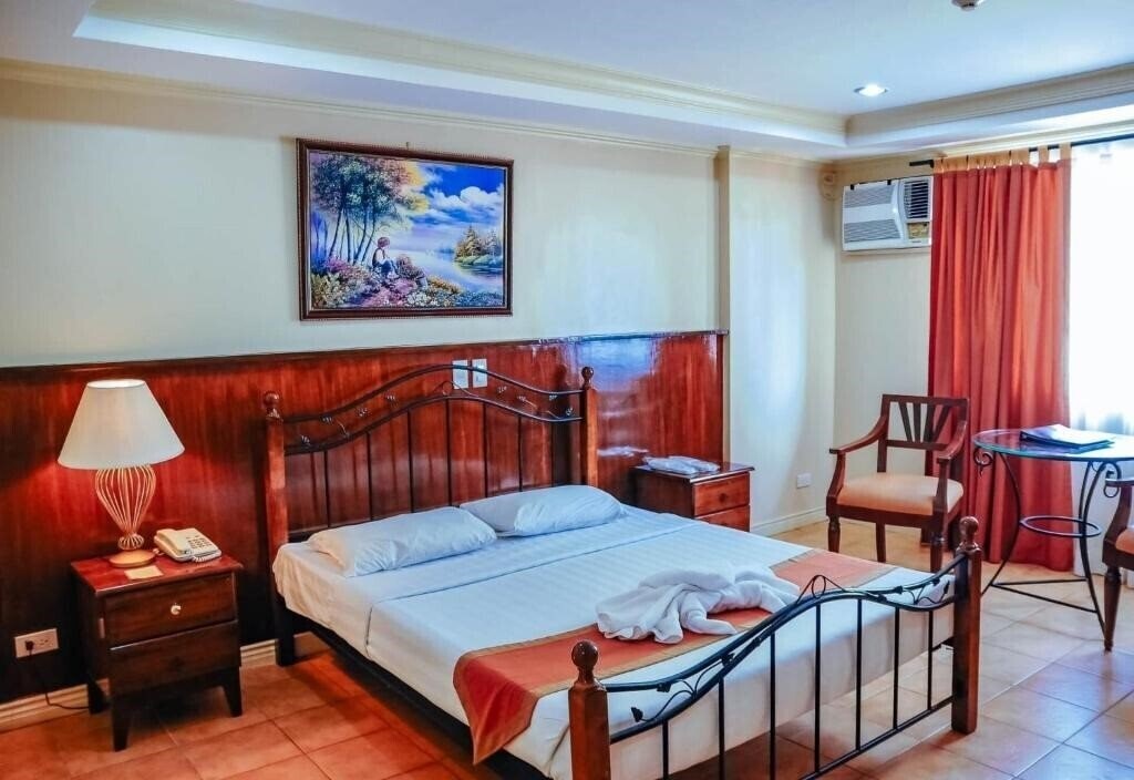Zdjęcia Crown Regency Residences Davao 4*