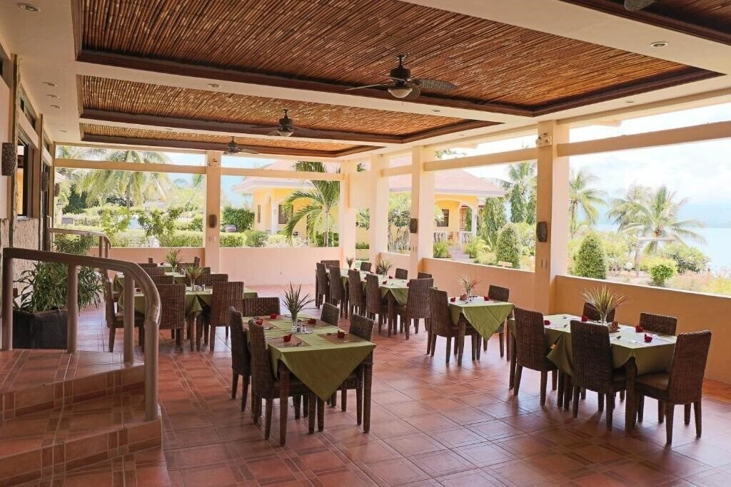 Фотографія Turtle Bay Dive Resort 3*