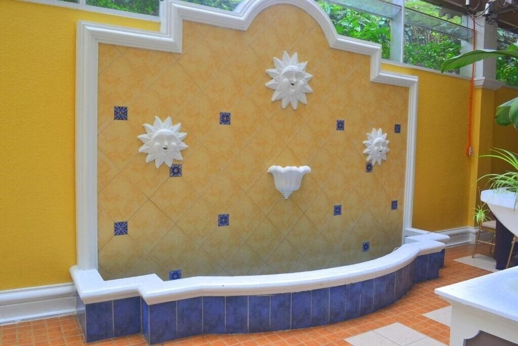 Zdjęcie Hotel Elizabeth 3*