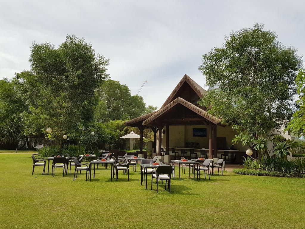 Zdjęcie Radisson Blu Hotel Cebu 4*