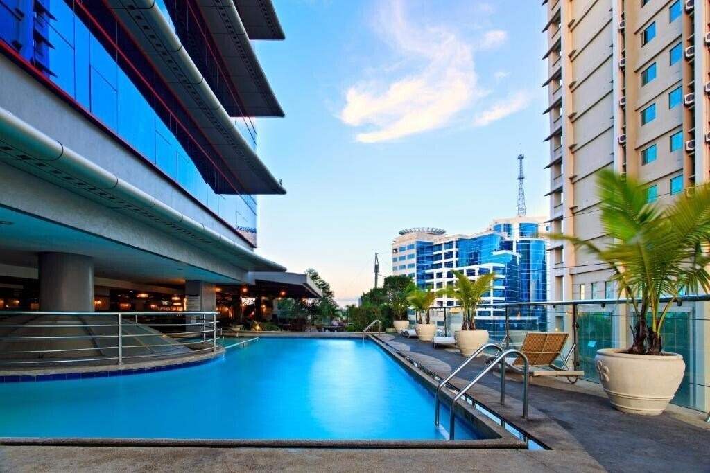 Hotel Cebu Parklane International Hotel 3*