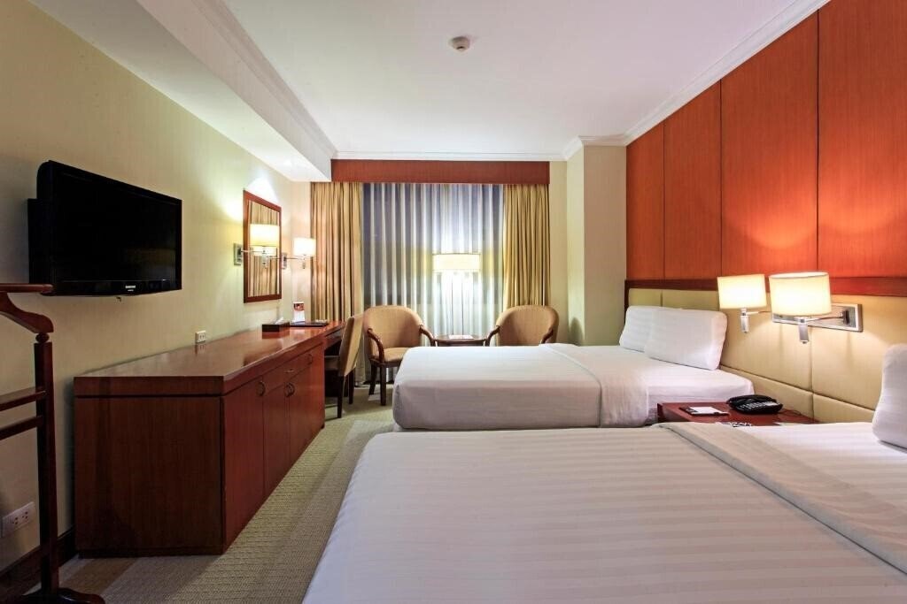 Zdjęcie Cebu Parklane International Hotel 3*