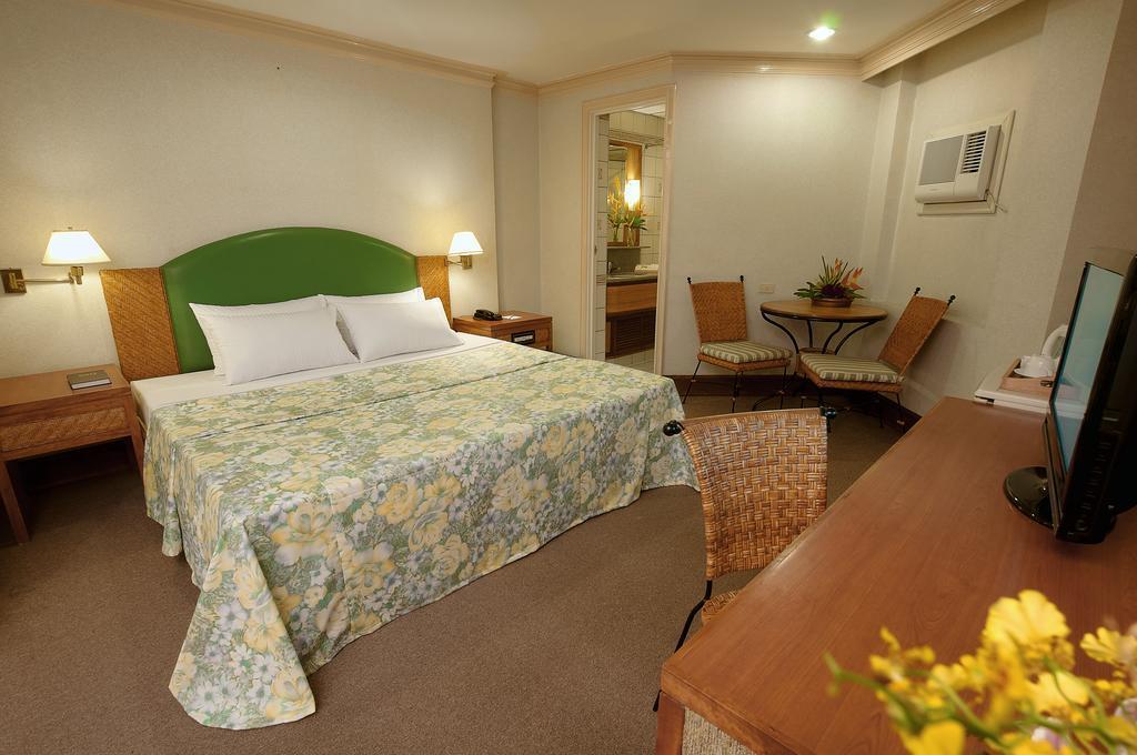 Зображення The Legend Palawan 3*