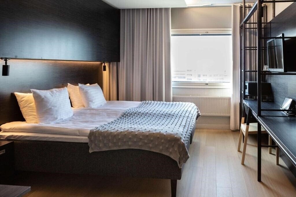 Obraz Cumulus Airport 4*