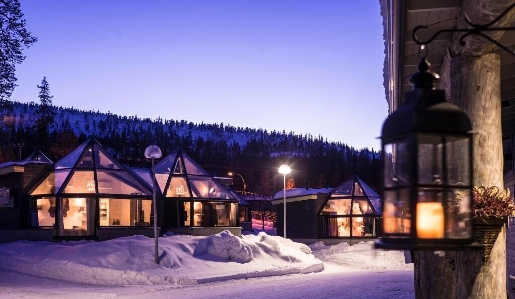 Готель Santa's Hotel Aurora & Igloos (ex. Aurora Chalet) 4*