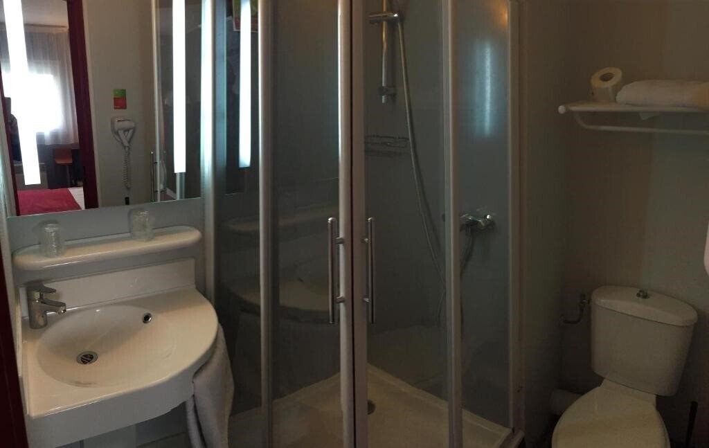 Zdjęcie Hotel Initial by Balladins Amiens Longueau 2*