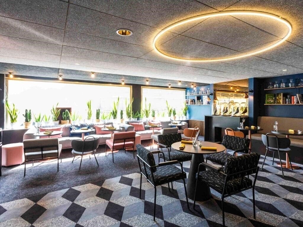 Zdjęcie Mercure Bordeaux Meriadeck Centre 3*