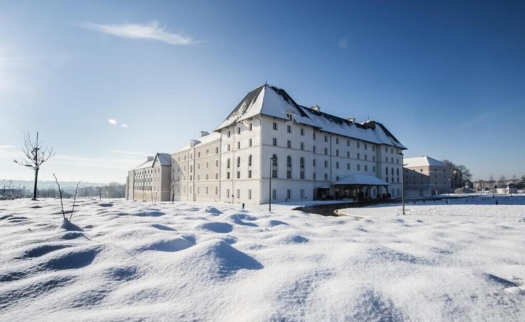 Отель B&B Hotel Pres de Disneyland Paris (ex. B&B Disneyland) 2*