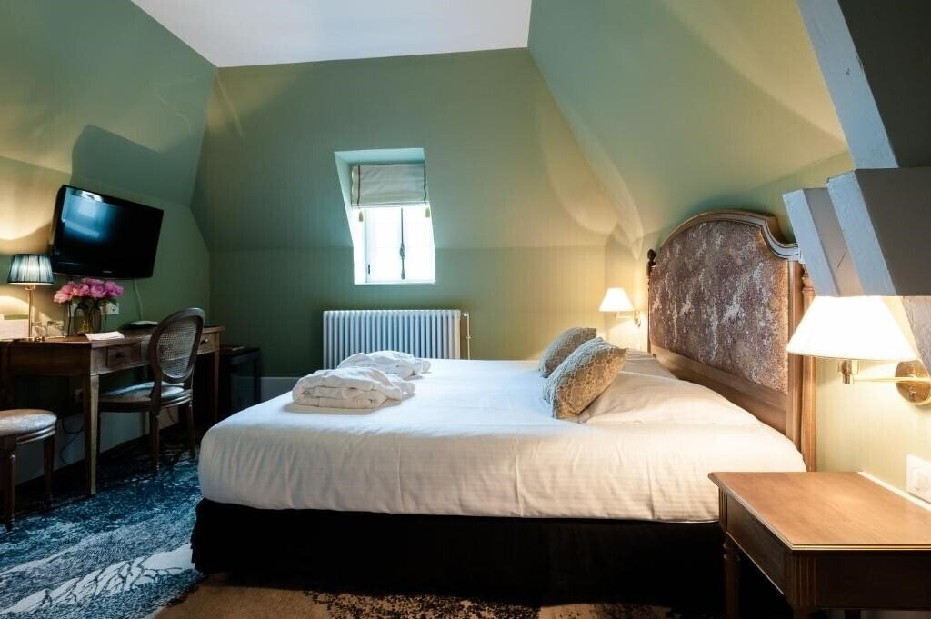 Zdjęcie Chateau de Saulon 3*