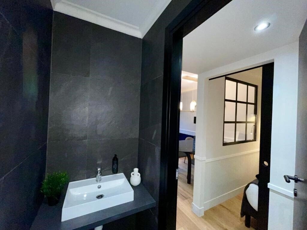 Зображення Alfred Suites 4*