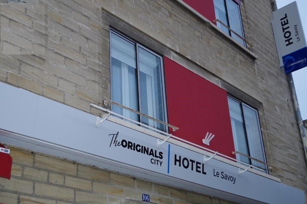 Готель The Originals City, Hotel Le Savoy, Caen (ex. Inter-Hotel Le Savoy) 3*