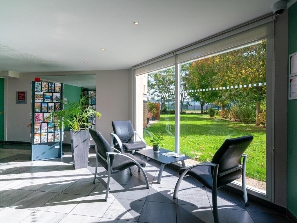 Zdjęcie Sejours & Affaires Caen Le Clos Beaumois (ex. Stays & Business Caen Le Clos Beaumois) 2*