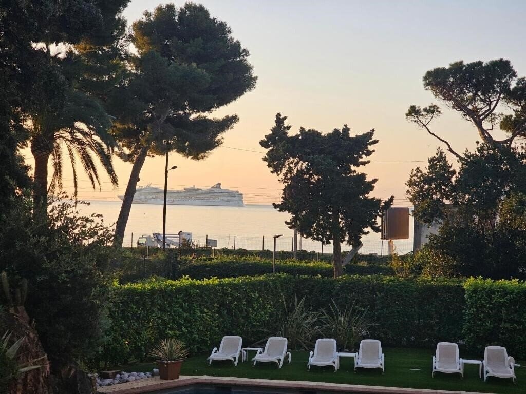 Zdjęcie Avangani Resort 4*