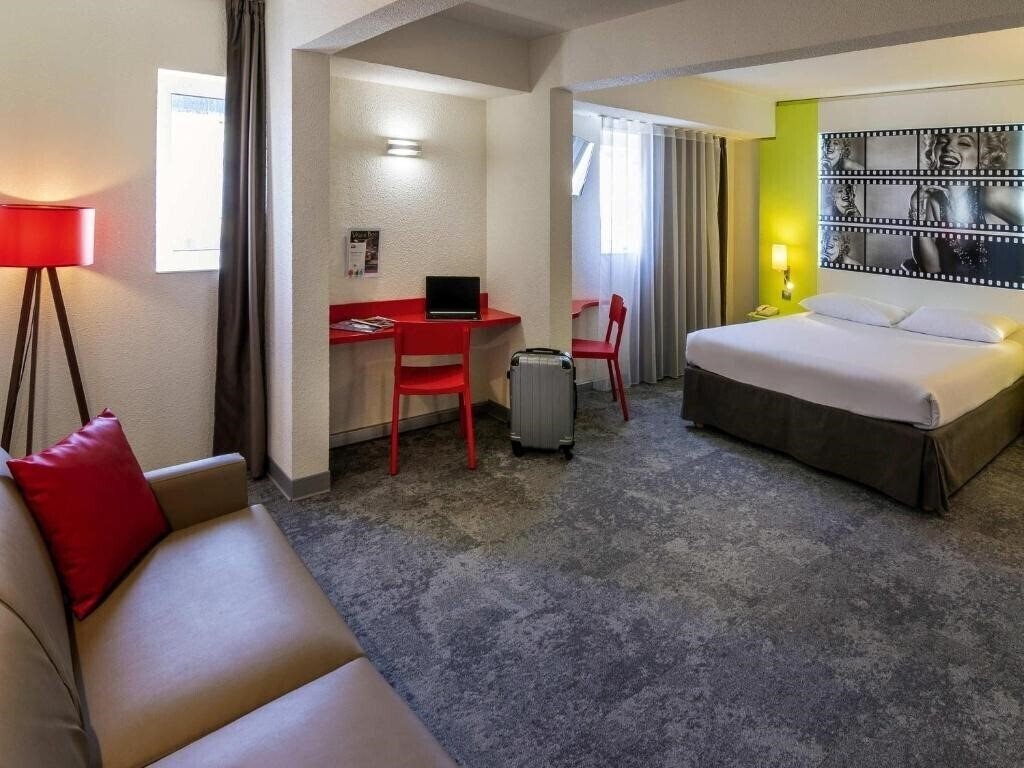 Готель Ibis Styles Cannes Le Cannet (ex. Alliance) 3*