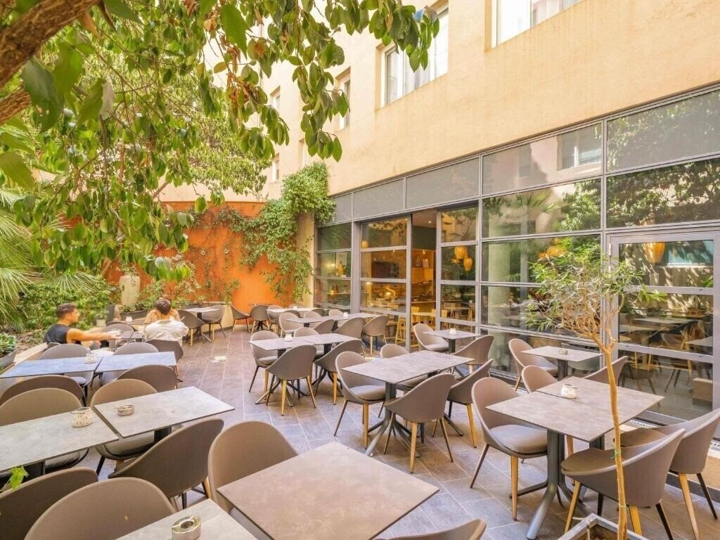 Готель Novotel Suites Cannes Centre 4*