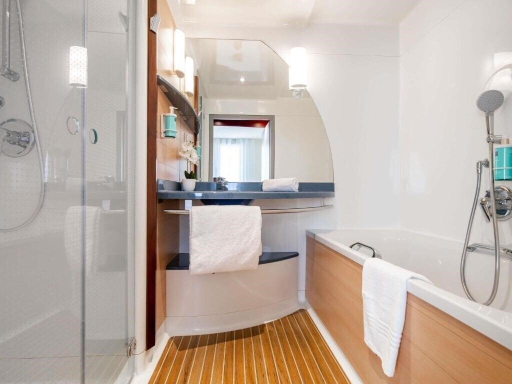 Фотографія Novotel Suites Cannes Centre 4*