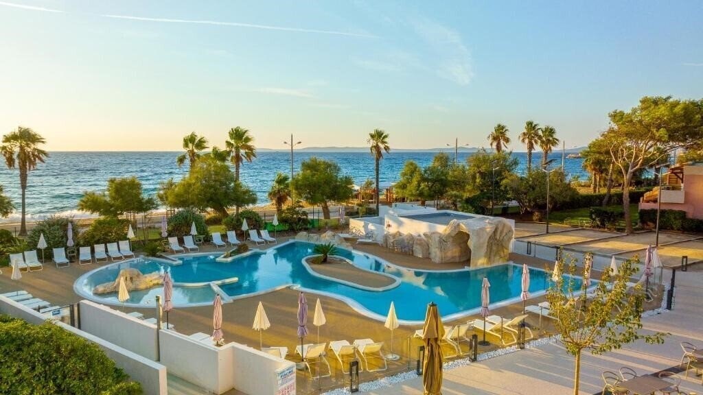 Готель Residence Kaliope (ex. Village Club L'Oustal del Mar, Oustal del Mar) 4*