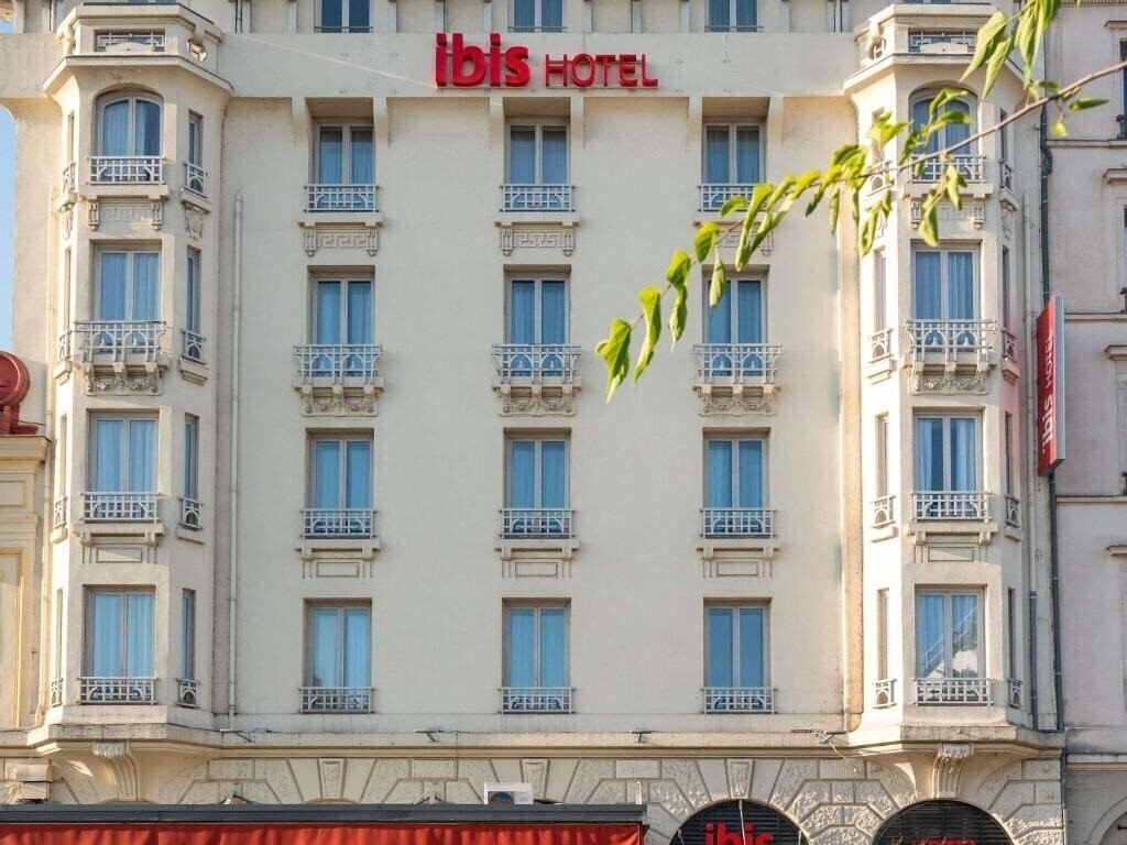 Hotel Ibis Lyon Centre Perrache 3*