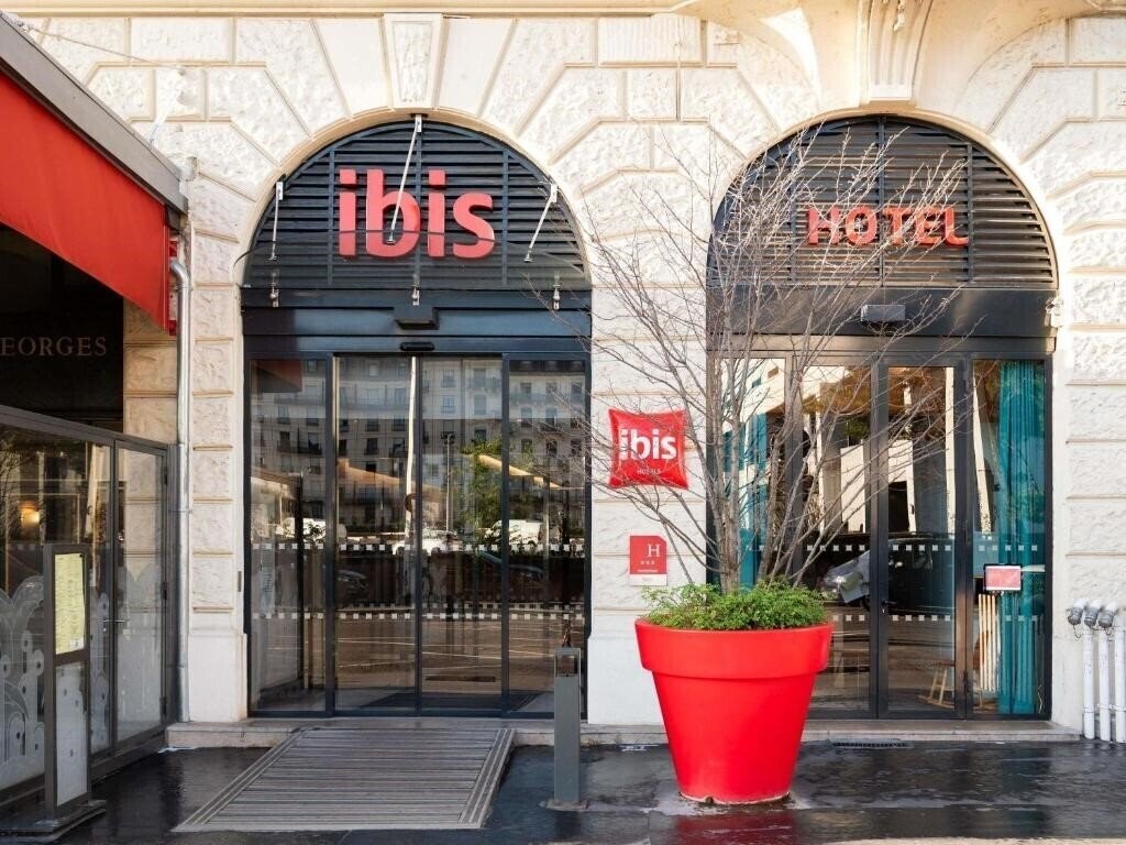 Zdjęcie Ibis Lyon Centre Perrache 3*
