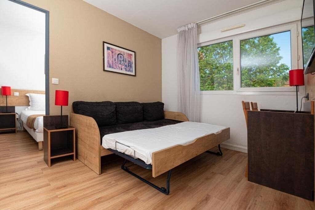 Zdjęcia Aparthotel Privilodges Lyon Lumiere 3*