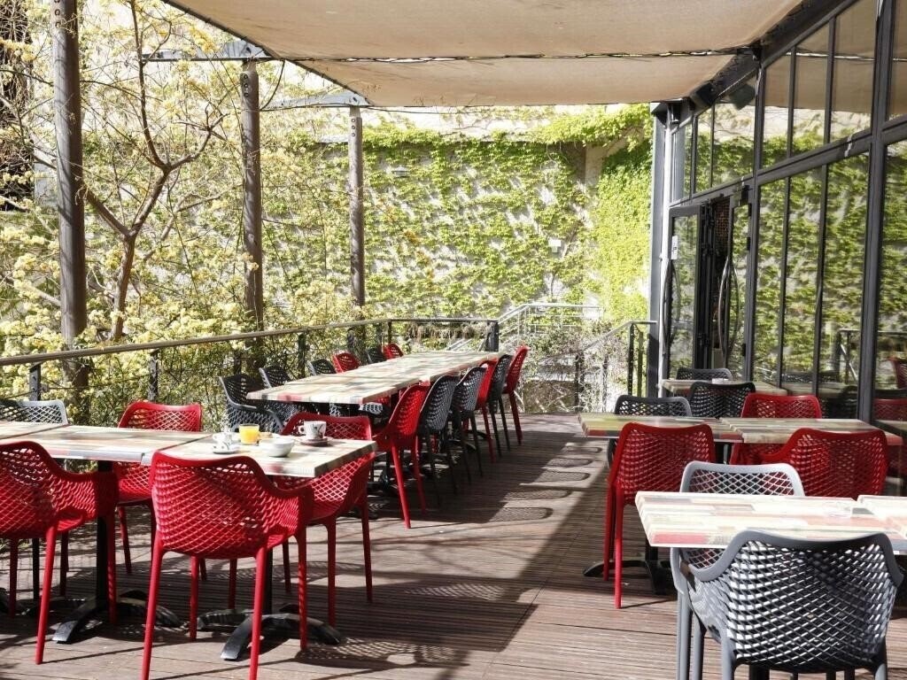 Obraz Holiday Inn Express Marseille Saint Charles 3*