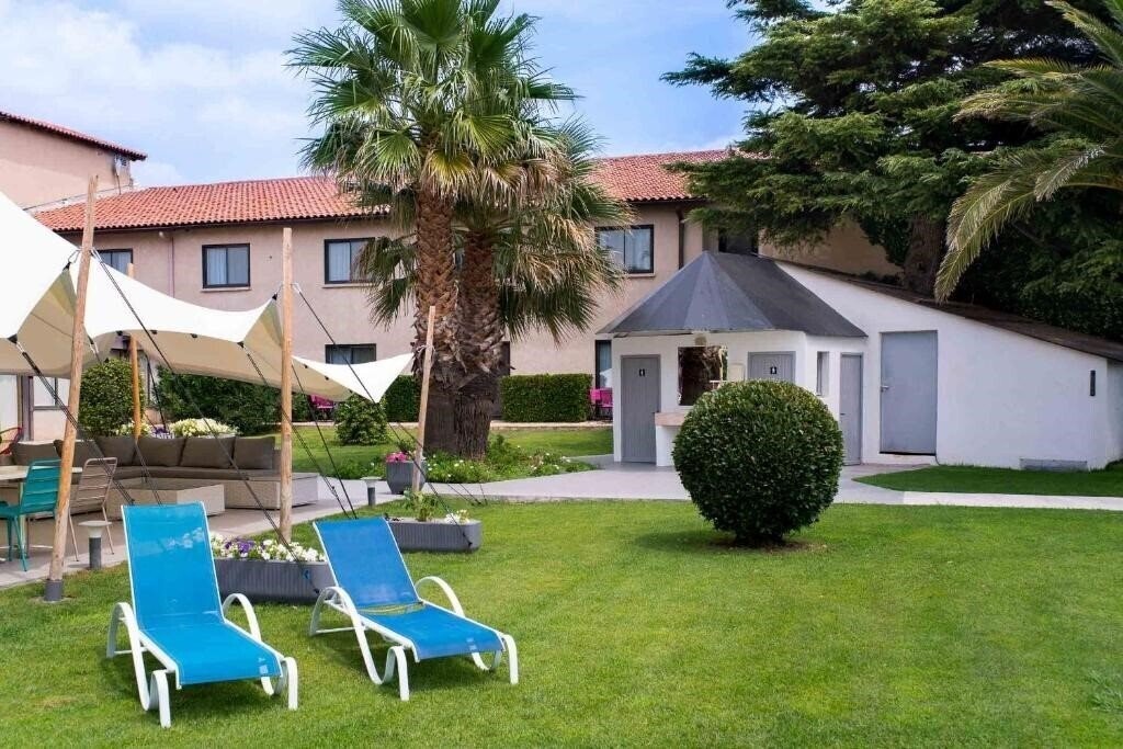 Картинка Ariane Fos-Sur-Mer 3*