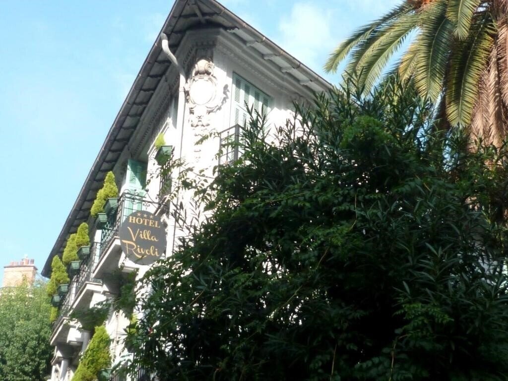 Готель Villa Rivoli 3*