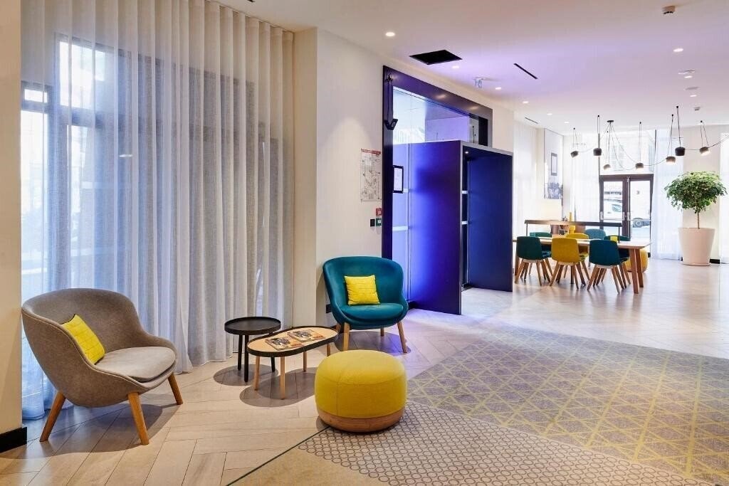 Hotel Holiday Inn Nice 4*