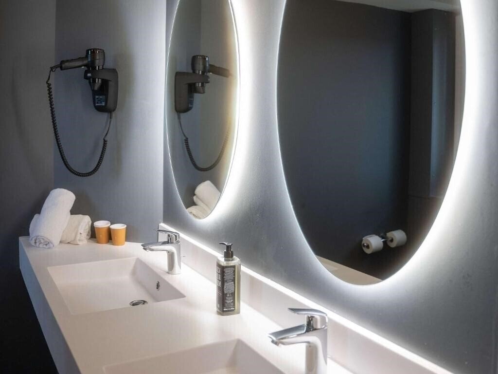 Zdjęcie Ibis Nice Centre Gare 3*