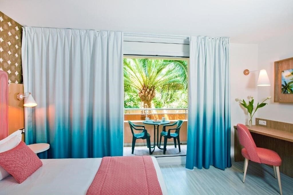 Zdjęcia Residhome Nice Promenade 3*