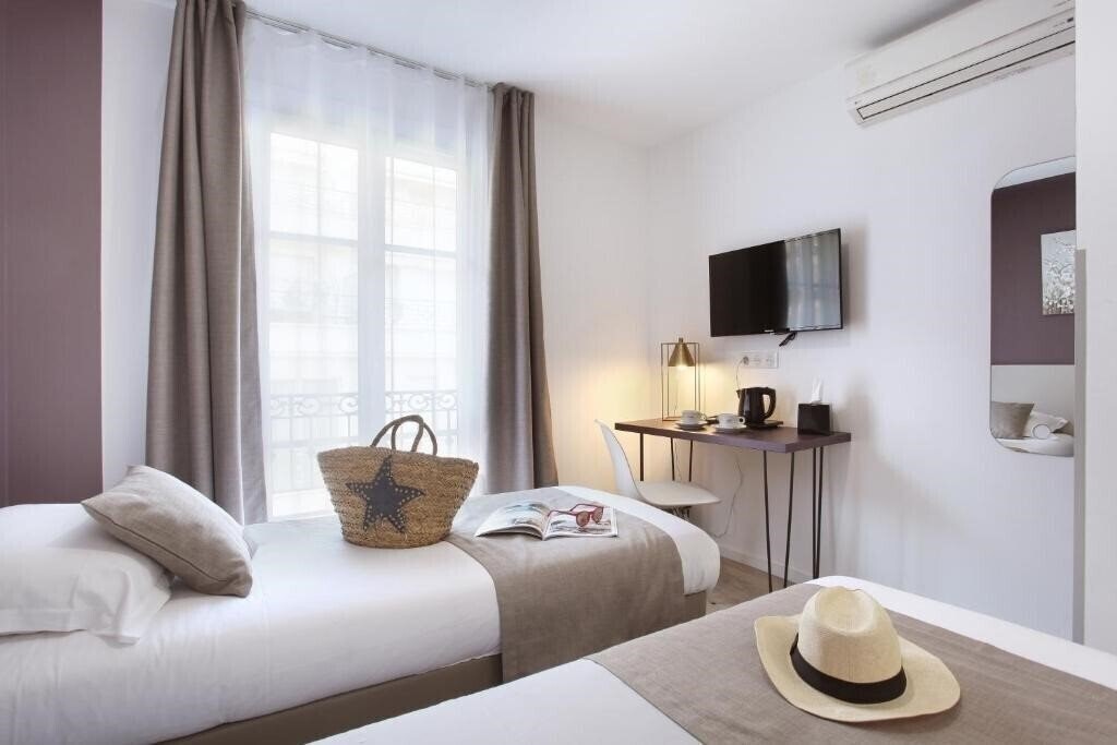 Фото Alcove Hotel (ex. L Alcove, L'Alcove Hotel, Dante) 3*