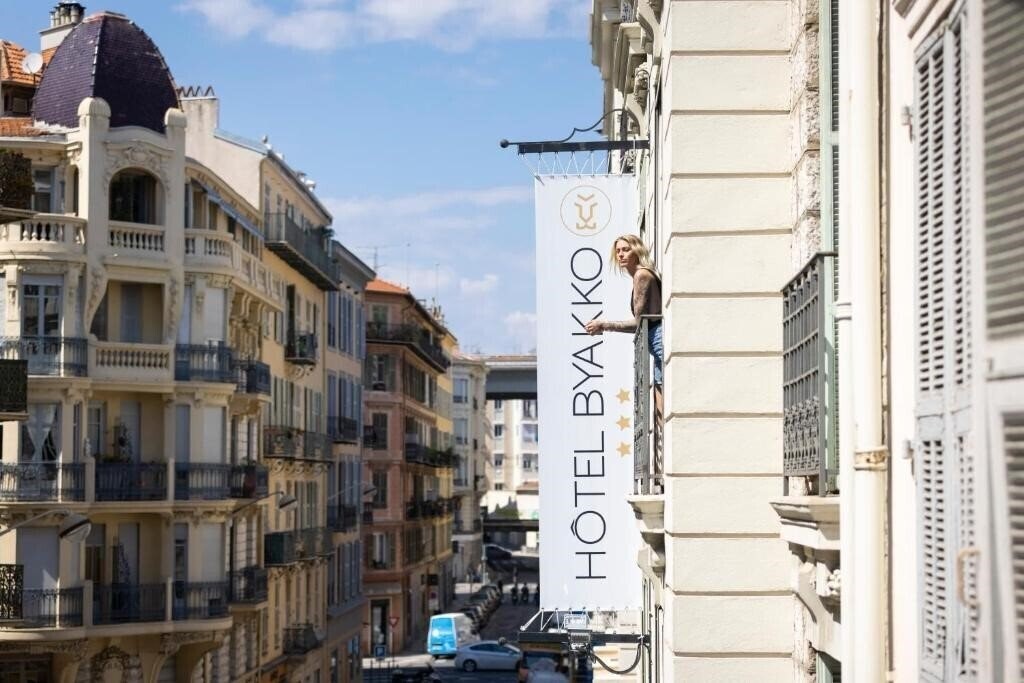 Отель Byakko Nice (ex. Nicea Hotel) 3*