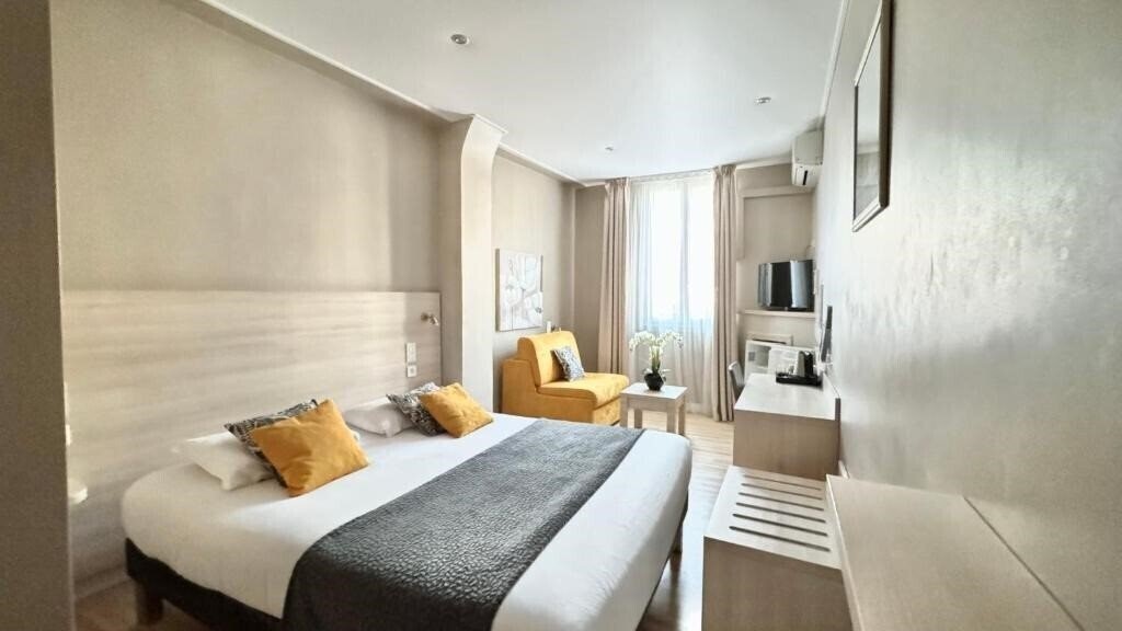 Zdjęcia Helvetique 2*