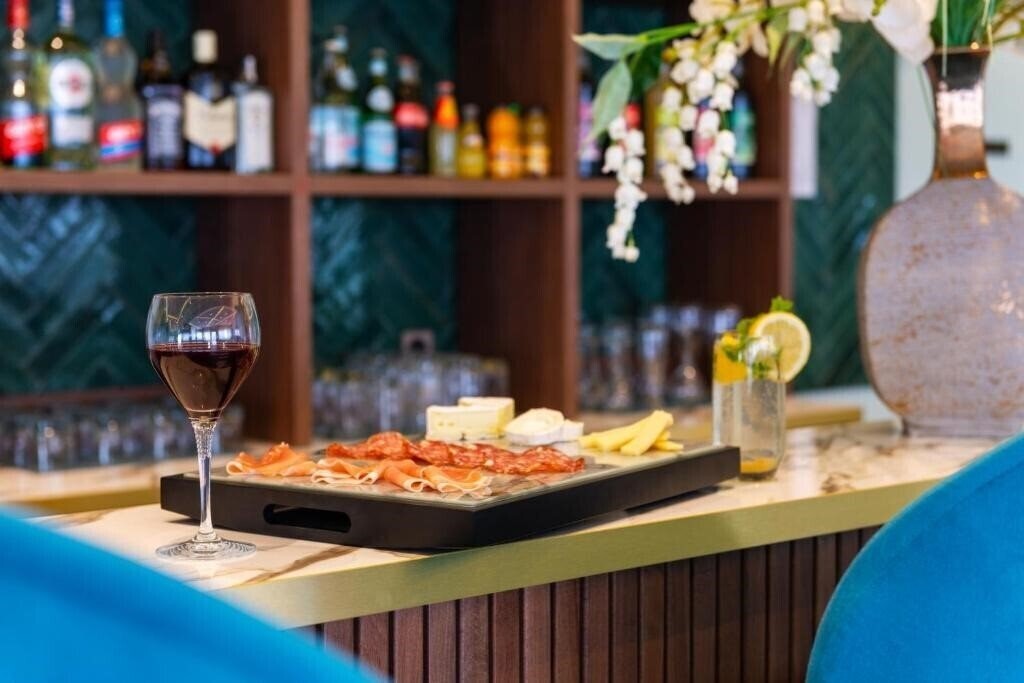 Obraz The Originals Boutique, Hotel Porte de Dieppe 3*